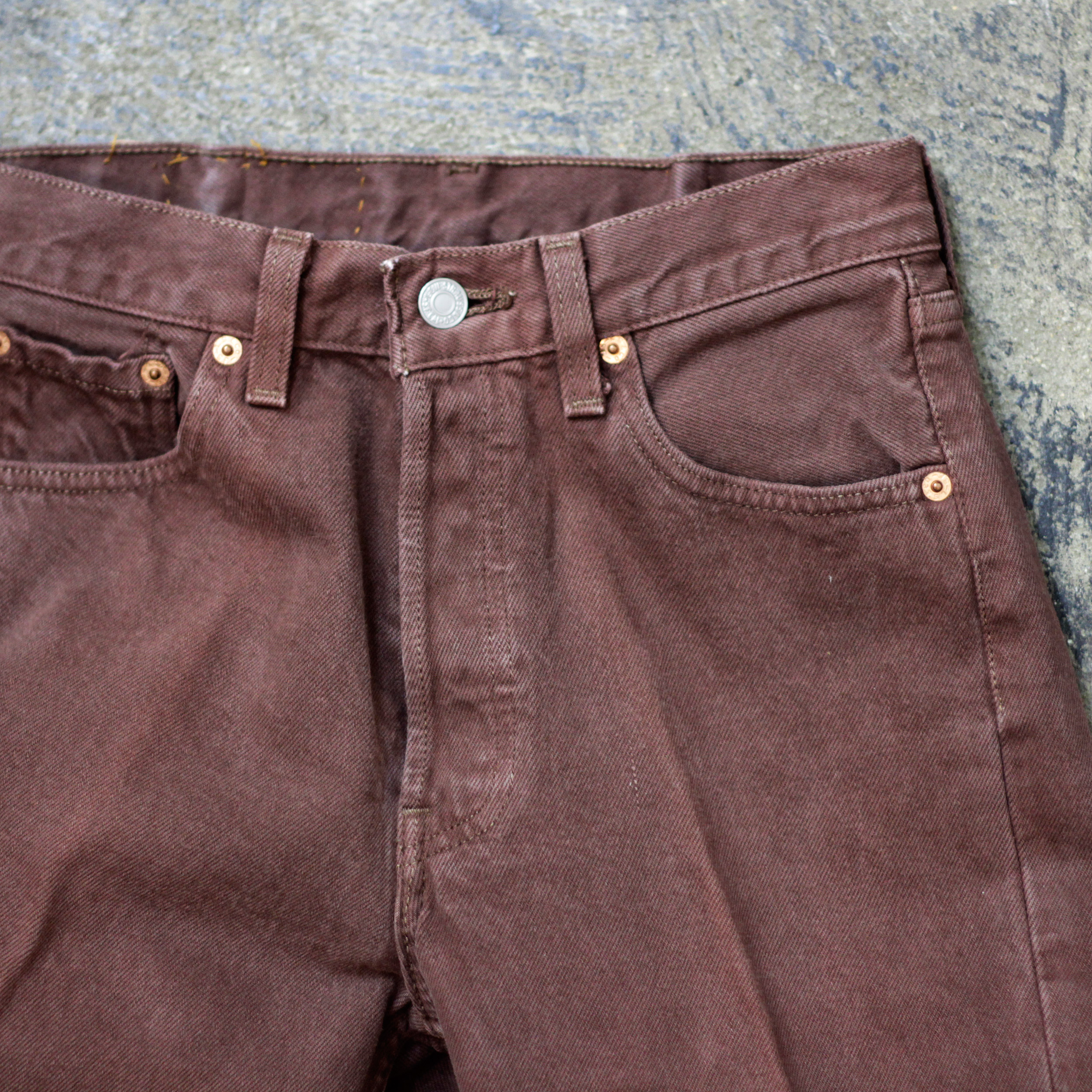 Levi's / Vintage 501 80′s Denim Made in U.S.A “BROWN” | NICE des