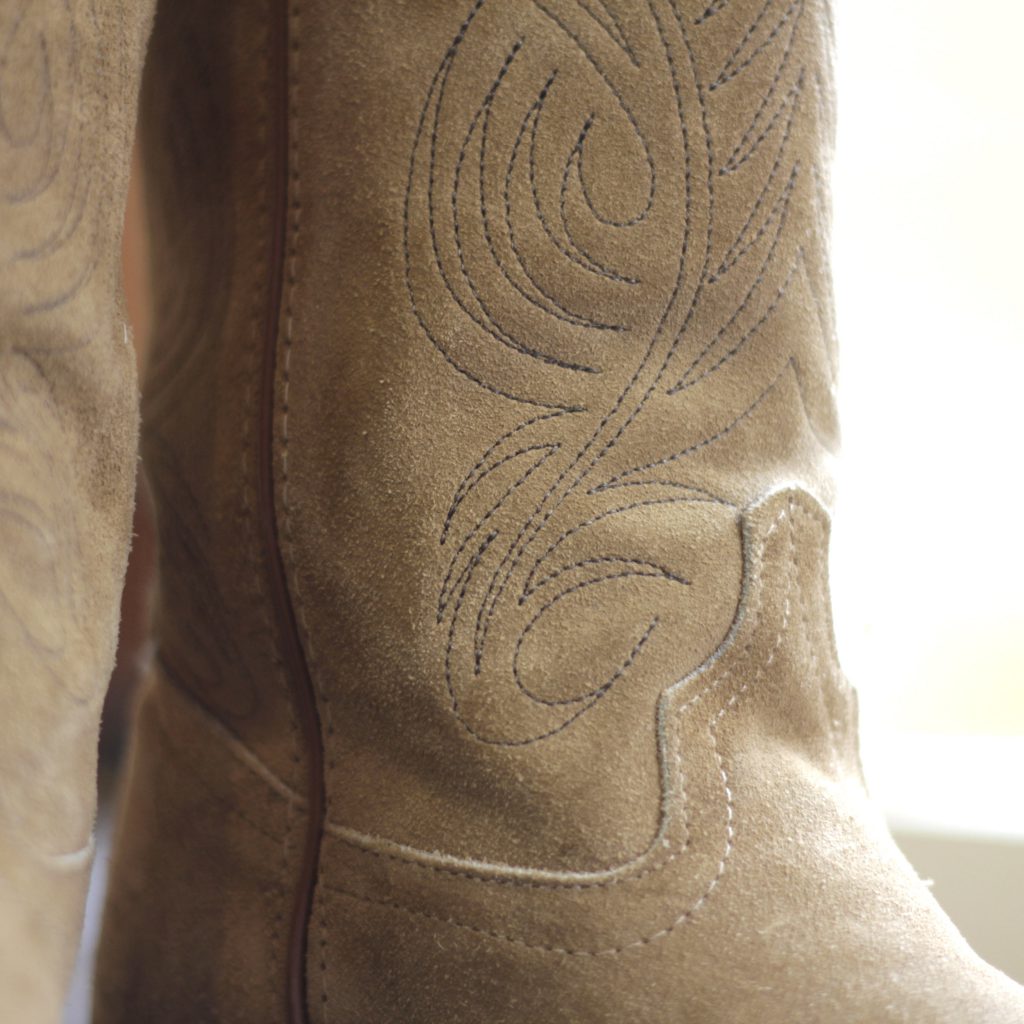 Laredo Vintage Suede Western Boots “Made in U.S.A.” | NICE des